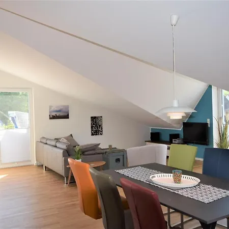 Strandesburg-mit-sauna-12 Ховахт