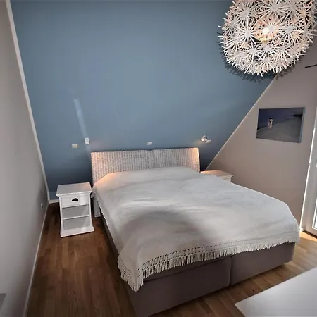 Strandesburg-mit-sauna-12 Апартаменты