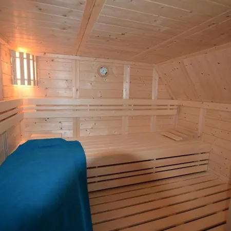 Strandesburg-mit-sauna-12 * Ховахт